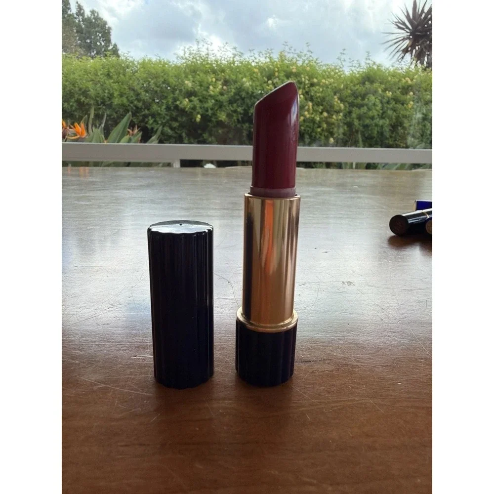 Estee Lauder Futurist Full Treatment Lipstick SPF‎ 15 04 Blazing Berry